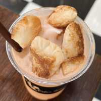 ร้านลับพัทยา ขนมปังโฮมเมด ชิ้นละ25บาทเท่านั้น