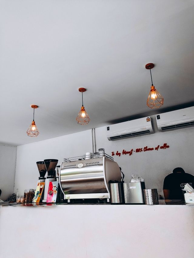 💥 Chxb Cup Cafe ที่เป็นที่นิยมของคนรักกาแฟ