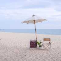 PN Infinity Cafe คาเฟ่สุดชิลริมหาดแหลมเจริญ