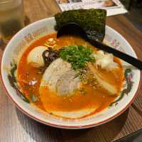 「幸屋」：正宗日式拉麵，鰻魚燒份量足夠