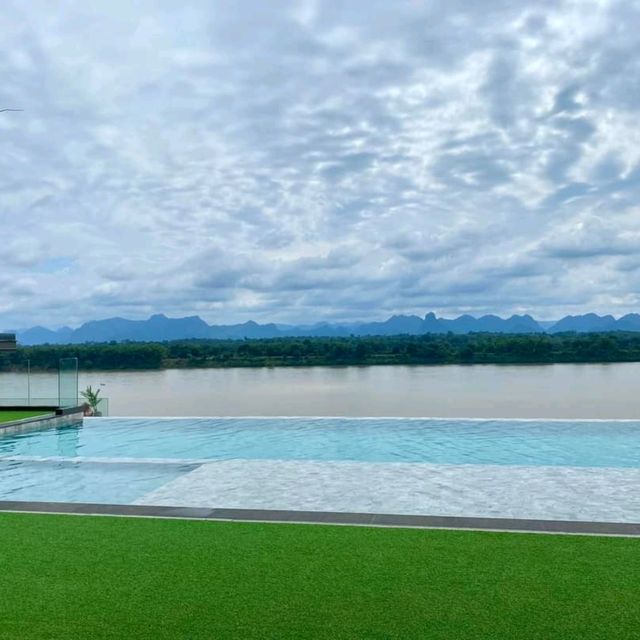โรงแรมชีวาโขง นครพนม