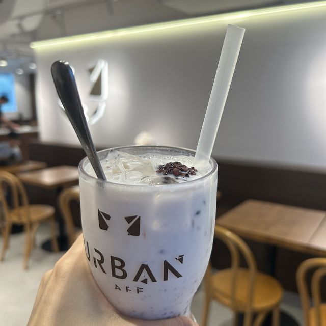 URBAN Cafe   🐱