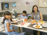 The Quarter Ploenchit by UHG 