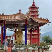 Explore the Unique Ten Thousand Buddhas Monastery