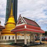 สักการะพระพุทธสุโขทัย ณ วัดราชสิงขร 