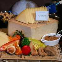 อลังการงานชีส 🧀🧀  Grand Mercure Bangkok Atrium