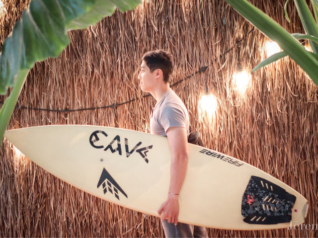 รีวิว Cave Beach Club 