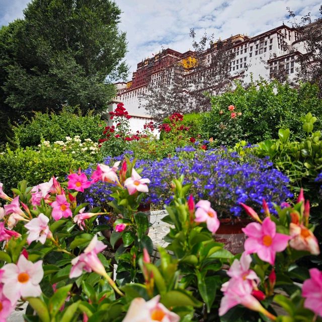 Potala Palace - A place to visit once in a lifetime