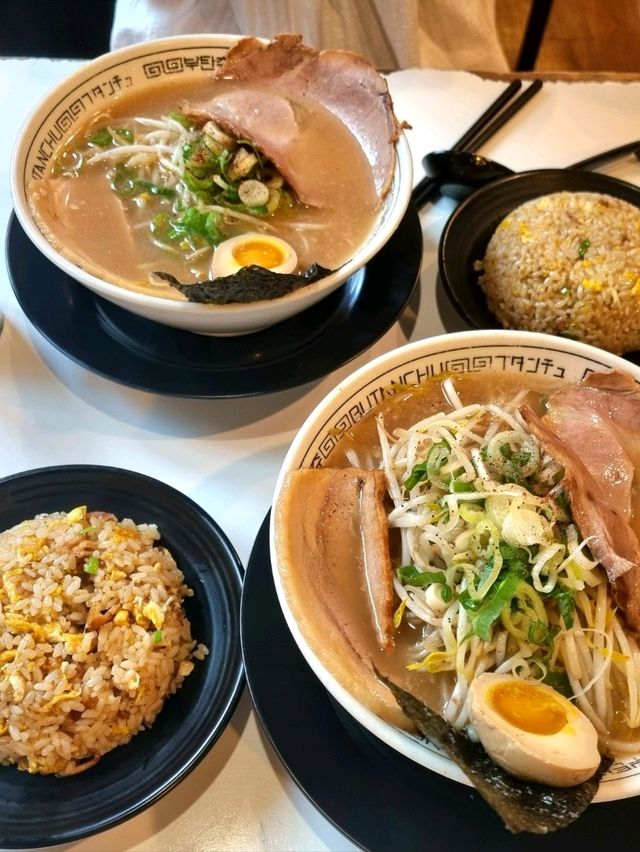 신촌 꼭 가야할 곳! : 칵테일🍸&일본라멘🍜 맛집