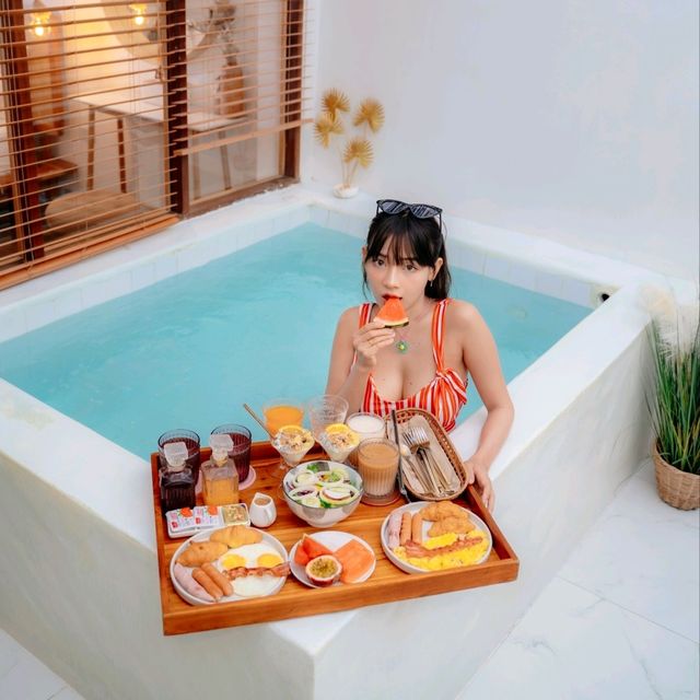ไนอาร์ รีสอร์ท เกาะล้าน