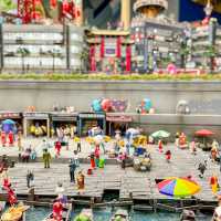 ไปทัวร์เมืองมนุษย์จิ๋วที่ Small Worlds Tokyo กัน