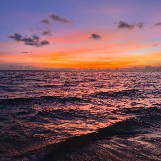 丹戎峇都海灘🍔夕陽美景醉人