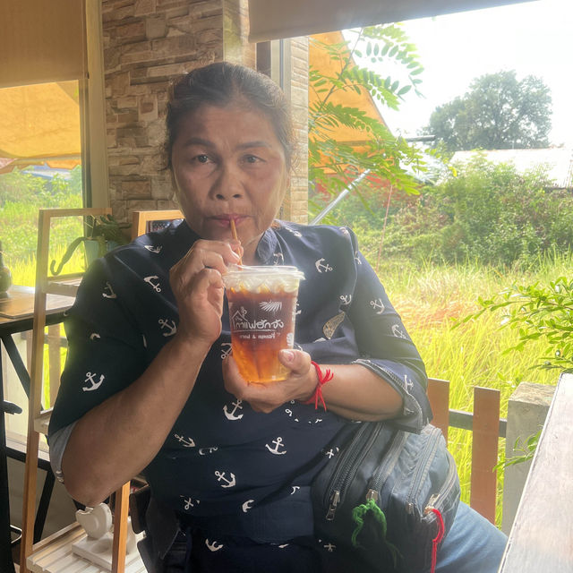 บ้านกาแฟฮักจัง