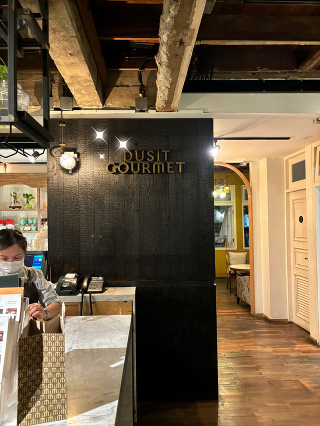 Dusit Gourmet 