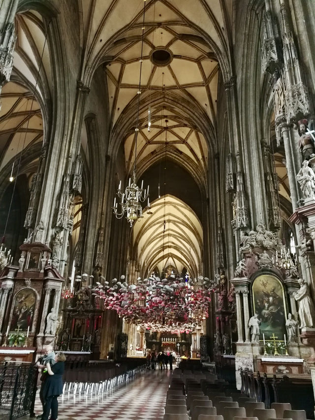 A Day of Church Exploration in Vienna: Climbing Stephansdom’s Nordturm and Indulging at Rinderwahn