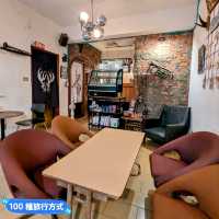 台南-孔廟園區對面的深夜咖啡店：Abby coffee