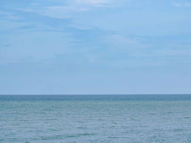  : หาดบางแสน | ในวันที่ไม่มีคน | 🌴🌊