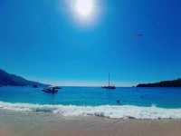土耳其Oludeniz Beach死海海灘：藍寶石海水，天堂般的景色