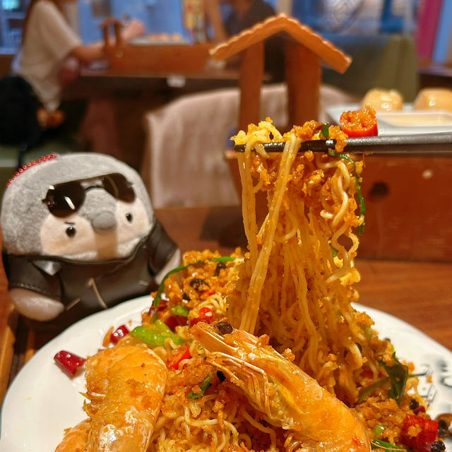 避風塘炒麵無得頂😋