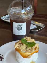 Rocha Cafe  คาเฟ่บนดอยพบพระ