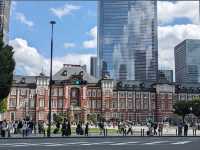 Marunouchi Square 