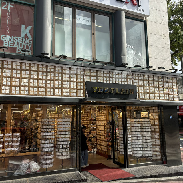 【韓国】ご飯も買い物も娯楽も！旅行必須スポットはホンデ🩷