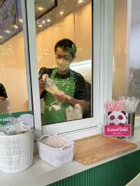 รีวิวร้าน Kamu Kamu สาขาม.กรุงเทพ: ต้อลอง