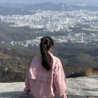 가을의 절경을 품은 북한산, 백운대에서 만나는 서울의 단풍 파노라마🍁