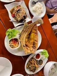 ส้มตำ ฮัลโหล โซลาว🍛