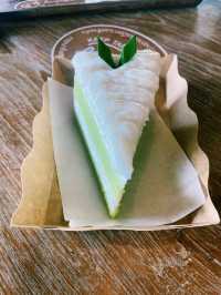  คาเฟ่ทุ่งดอกไม้ : Lapuné Cafe and Scene