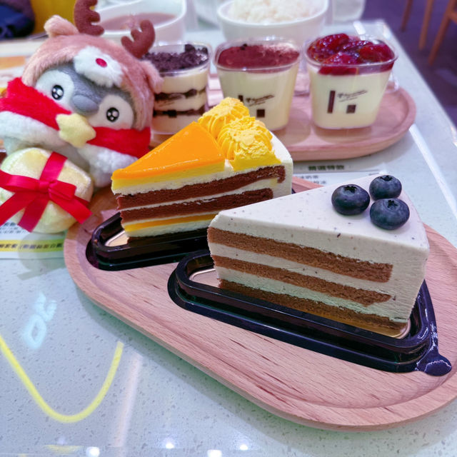 蛋糕甜品有驚喜❤️