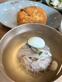 서울에 위치한 평양냉면 맛집 ”판동면옥 여의도점“