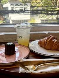 Kenn’s Ari ครัวซองค์สุดอร่อย 
