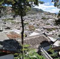 Exploring the Majestic Wangu Tower: A Journey Through Lijiang’s Skyline