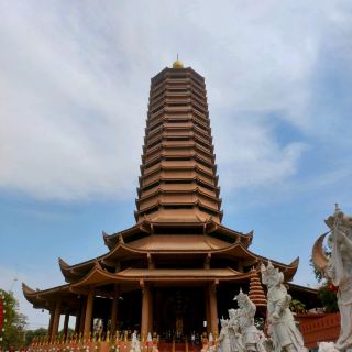 Visit the Thousand-Hand Guan Yin and enjoy the view from the 21-story pagoda.