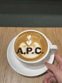 韓国/ソウル【新村】APCカフェ