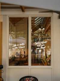 Fran's Sukhumvit 49