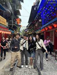 Hanoi Train Street – A Thrilling & Unique Experience! 🚂✨