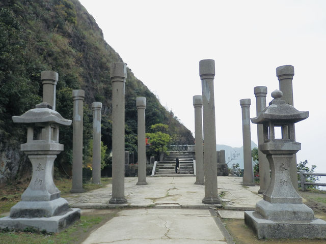 Hiking to the Gold Temple: A Path to the Sky