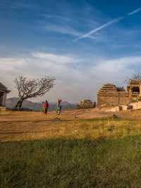 🏛️ Ancient Hampi – A Lost Empire Frozen in Time! 🏰✨