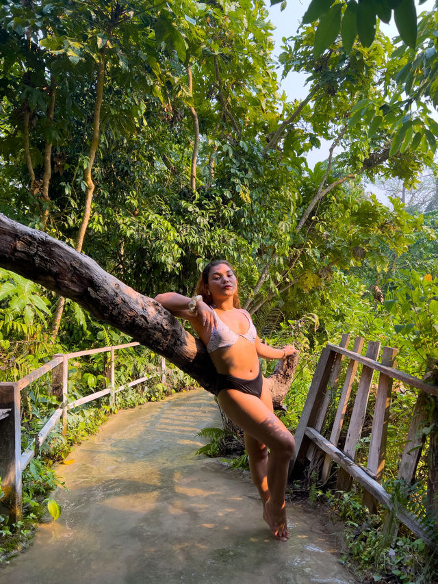 Climb a Waterfall Like Spiderman! 🧗‍♂️💦