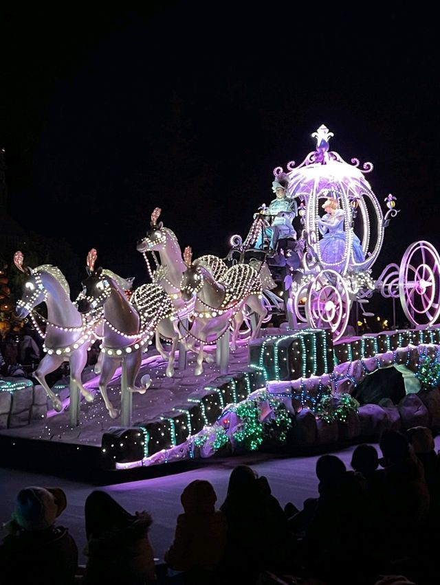 Magical Nighttime Parade at Tokyo Disneyland