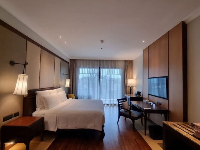 태국 동부의 바다에서 휴식을 취하세요: InterContinental Pattaya Resort