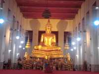 อุโสถที่ใหญ่ที่สุด ณ วัดมหาาตุยุวราชรังสฤษฎ์✨
