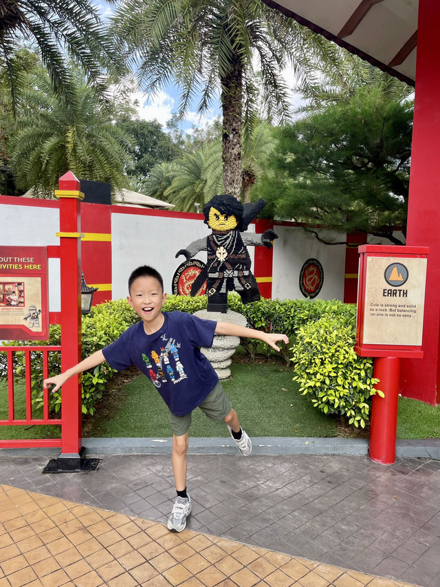 🧱 LEGOLAND Malaysia: LEGO Dreams Come To Life🎢