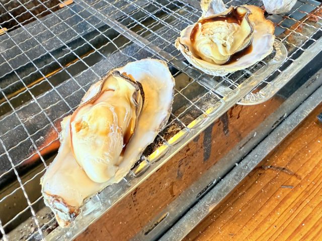 旬の牡蠣！海の見えるテラス
