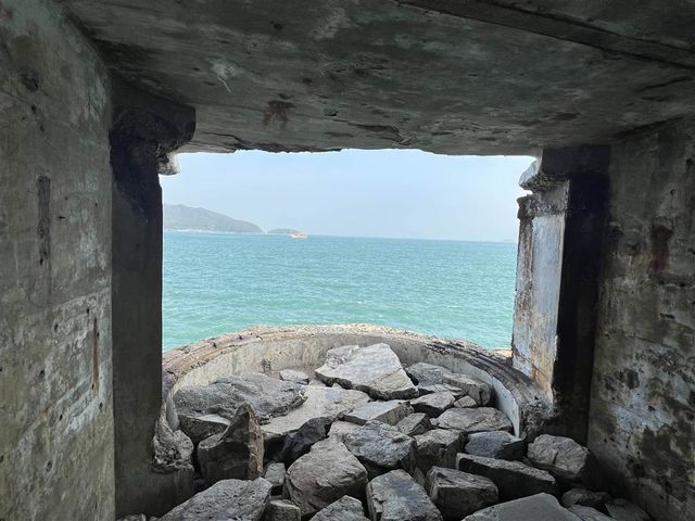 Fantastic Views in the Ruins of Collinson Battery 