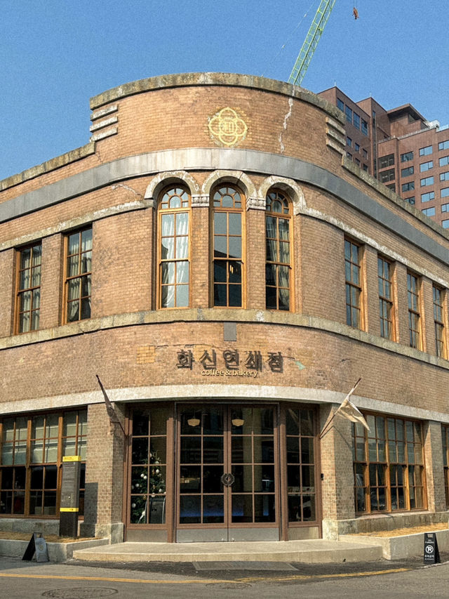 목포역 10분, 1932년에 지어진 건물 개조 카페