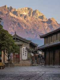 🌸 Lijiang Old Town Travel Guide – Save This Gem!