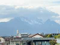 รีวิวที่พัก ลี่เจียง วิวภูเขาหิมะมังกรหยก 🏔️